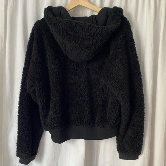 Lululemon Women Textured Fleece Hoodie 1/2 Zip Sz 8 Black Teddy Faux Sherpa - Picture 3 of 13